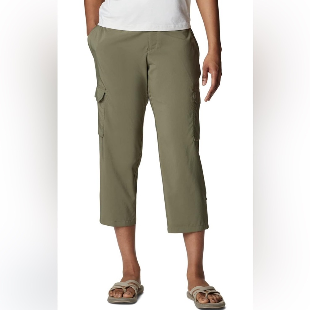 Columbia Sage Green Ankle Pants